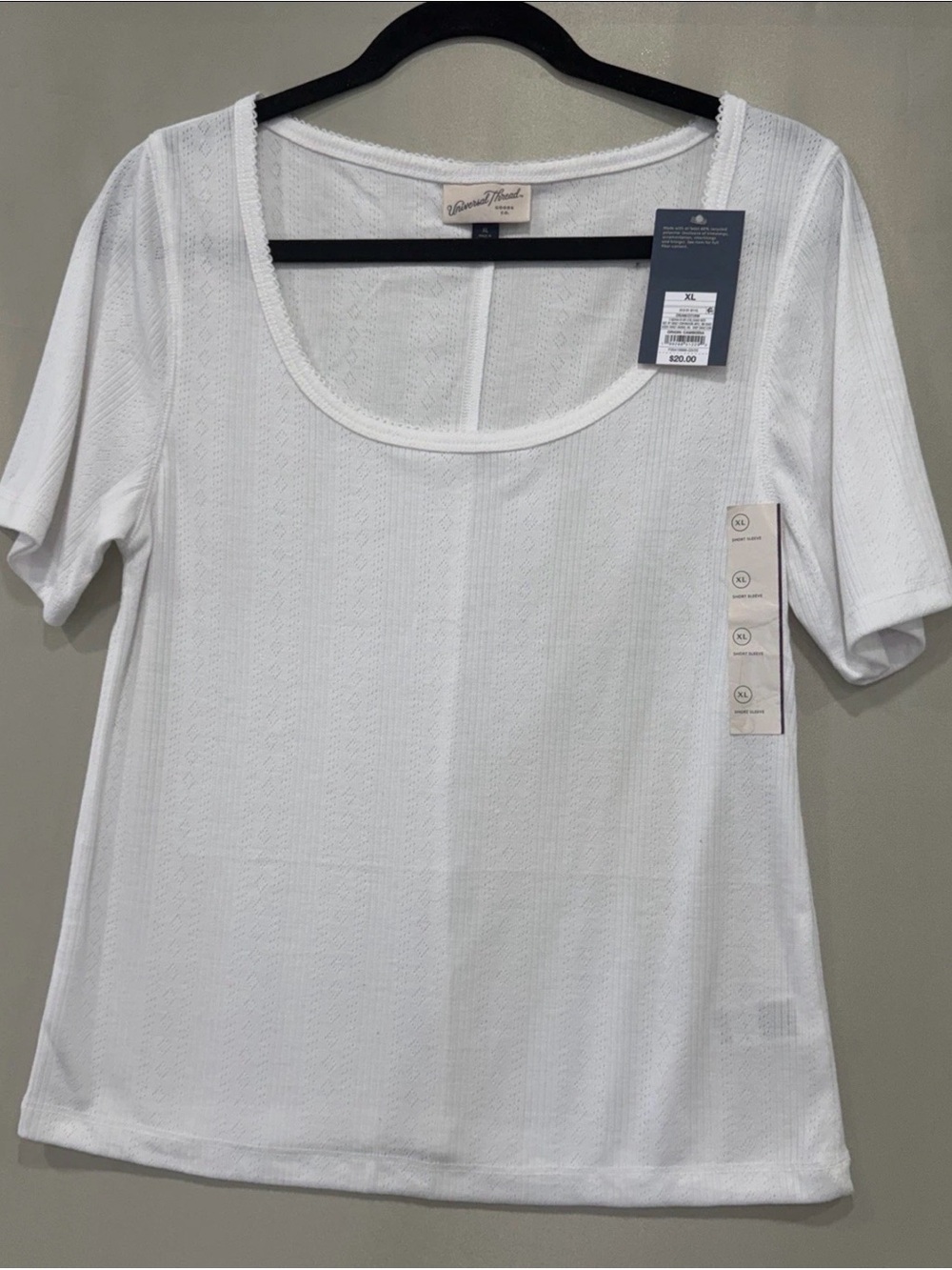 White Women’s Scoop Neck Short Sleeve Top - Vineyard Vines size XL